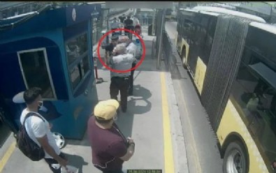 Metrobüste maske uyarısında bulunan görevliyi yumrukla kör etti! İstenen ceza belli oldu