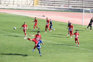 TFF 3. Lig Açiklamasi Karaman Belediyespor Açiklamasi 1 - Belediye Kütahyaspor Açiklamasi 2