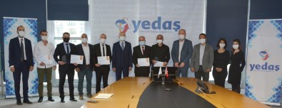AR-GE Projeleri Ile Sektöre Damga Vuruyor