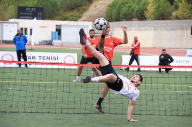 Ayak Tenisinde Sampiyon Pamukkale'de Belirlendi