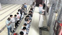 'Modern' Avrupa'da Müslümanlara zulüm bitmiyor! Terörü bahane edip...