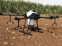 Mardin'de Drone Ile Zirai Ilaçlama Yaparak Ürün Kaybinin Önüne Geçiliyor