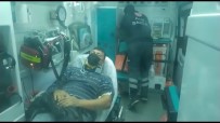 TEM Otoyolu'nda Hafif Ticari Araç Kamyonete Arkadan Çarpti Açiklamasi 4 Yarali