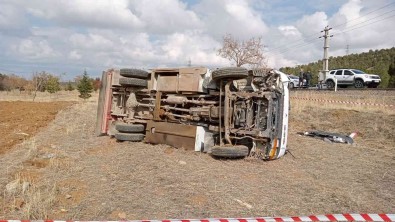 Konya'da Akaryakit Tankeri Devrildi Açiklamasi 1 Yarali
