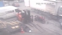 Süpermen misin be abi? Kamyonu tutarak durdurmaya çalıştı!