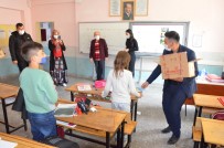 Emet'te Ortaokullara 570 Kitap