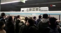 İstanbul'da metro seferleri az olunca, yolcular metroya binemedi