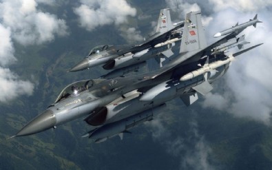 ABD’li vekillerden PKK destekli 'Türkiye’ye F-16 verilmesin' mektubu