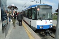 İstanbul’da şimdi de tramvay arızası