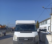 Ankara'dan Çalinan Minibüs Sakarya'da Bulundu
