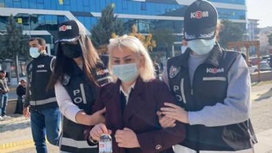 Aksaray Üniversitesi'ndeki sahte doçentin yalanı uzun sürmedi