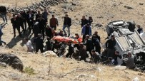 Bingöl'de Feci Kaza Açiklamasi 3 Ölü, 2 Yarali