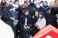 Kazada Polis Oglunu Kaybeden Annenin Feryadi Yürek Dagladi