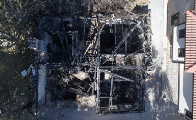 Yine bir CHP'li belediye klasiği! Antalya'daki asırlık evler yok oluyor!