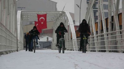 29 Ekim'de Ardahan'da Kar Sürprizi