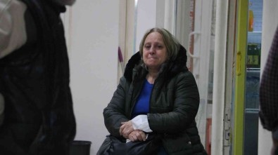 Edirne'de Is Yeri Yanan Terzi Gözyaslarini Tutamadi