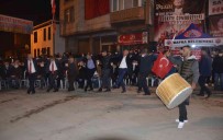 Gazi Pasalilar Davul-Zurna Ile 'Cumhuriyet'i Kutladi