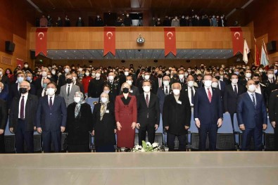 Gümüshane'de Cumhuriyet Coskusu