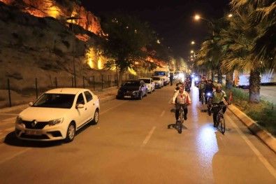 Sanliurfalilar Cumhuriyet Için Pedal Çevirdi