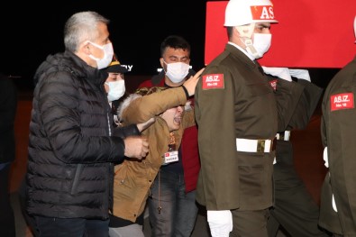 Sehit Harun Çaliskan'in Naasi Samsun'a Getirildi