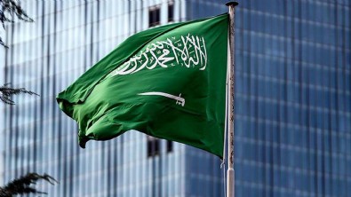 Suudi Arabistan'dan flaş karar! Lübnan Büyükelçisi'ni sınır dışı etti, ithalat askıya alındı