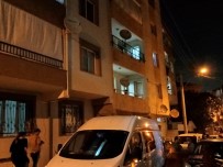 Izmir'de Tartisma Sonrasi Bir Erkegi Biçaklayarak Öldüren Kadin Tutuklandi
