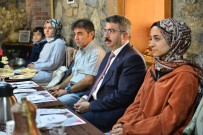 Kritik Edebiyat Sohbetleri Devam Ediyor