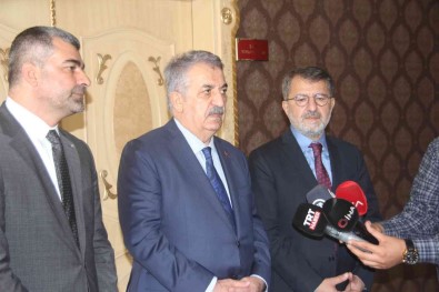 AK Parti Genel Baskan Yardimcisi Hayati Yazici Açiklamasi 'Millet Ittifakinda Bütünlesme Var Mi Ki Bölünme Olsun'