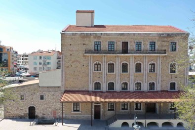1924'Te Atatürk'ün Talimatiyla Kuruldu, 98 Yildir Ayakta