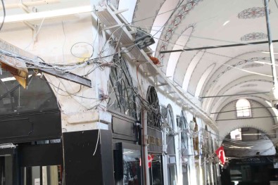 560 Yillik Kapaliçarsi'da 150 Yilin En Kapsamli Restorasyonu Yapiliyor