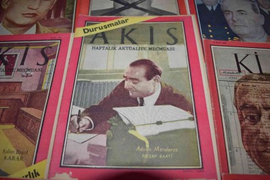 Babasinin Arsivinden Çikan 60 Yillik Dergilere Gözü Gibi Bakiyor
