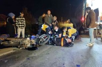 Sakarya'da Otomobil Ile Motosiklet Çarpisti Açiklamasi 2 Yarali