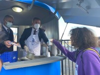 Üsküdar'da Sicak Çorba Ikrami Basladi