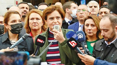 Eşkıya şehre indi: CHP İlçe Başkanı baskına giden zabıtaya amirlik yaptı