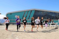 Erzincan'da 'Amatör Spor Haftasi' Atletizm Yarismalari