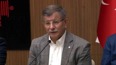 Ahmet Davutoglu Açiklamasi 'Su Anda Hiçbir Ittifakin Parçasi Degiliz'