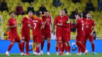 Milli Takımda şok sakatlık!