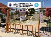 Afyonkarahisar'da Yörükler Türkmenler Kültür Merkezi'ne Saldirdilar