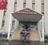 Ardahan'da 27 Düzensiz Göçmen Yakalandi, Sürücüler Tutuklandi