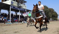 Bursa'da Rahvan Atlar Cumhuriyet Için Kostu
