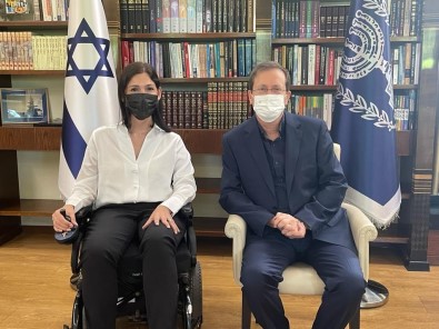 Israil Enerji Bakani Elharrar Tekerlekli Sandalyesi Nedeniyle COP26'ya Katilamadi