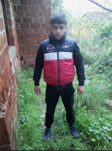Izmir'de 17 Yasindaki Araç Hirsizinin Suç Kaydi Pes Dedirtti