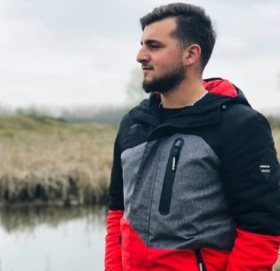 Kazada Yaralanan 20 Yasindaki Genç Hayatini Kaybetti