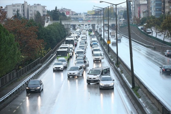 Türkiye'de saat 9'u 5 geçe hayat 2 dakikalığına durdu!