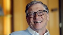 Bill Gates'in yatı, Bodrum Kalesi açıklarına demirlendi