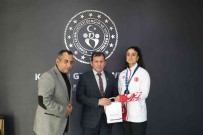 Mensure Karadayi, Kick Boks'ta Dünya Üçüncüsü Oldu