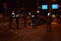 Malatya'da Tir Otomobili Biçti Açiklamasi 1'I Agir 3 Yarali