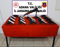 Otomobilden Cephanelik Çikti