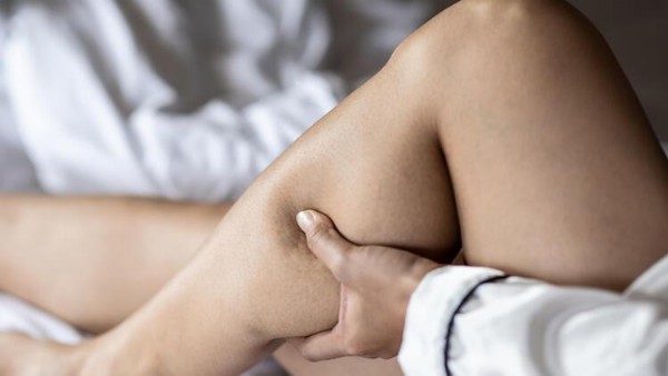 Bacak Şişmesi Neden Olur? Bacak Şişmesi Nasıl Geçer?