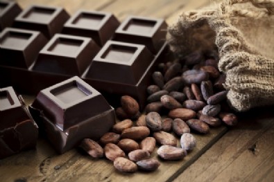 Bitter Çikolata Faydaları Nelerdir? Bitter Çikolata Kaç Kalori?